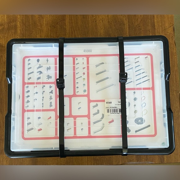 BRAND NEW SEALED - LEGO 45560 Mindstorms Education EV3 Expansion Set 853 Pieces - Picture 3 of 4